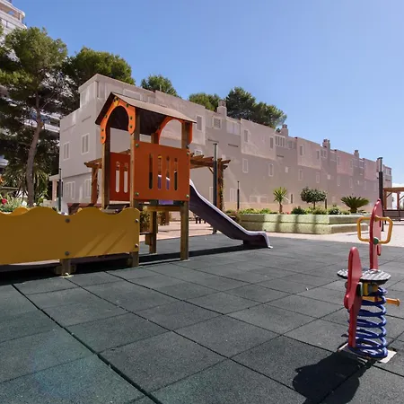 A Pie De Playa Ifach