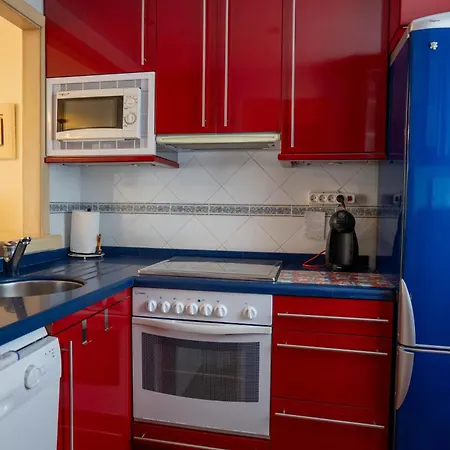 Apartament Martin- A Pie De Playa V4 *